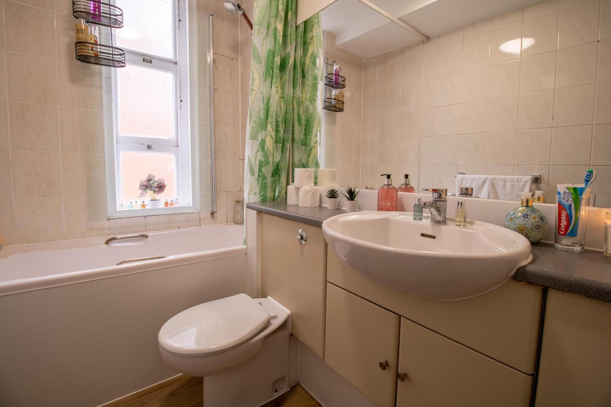 Cosy 2-Bedroom Apartment In Mayfair 8Cb - 4Th Floor No Elevator Лондон Екстер'єр фото