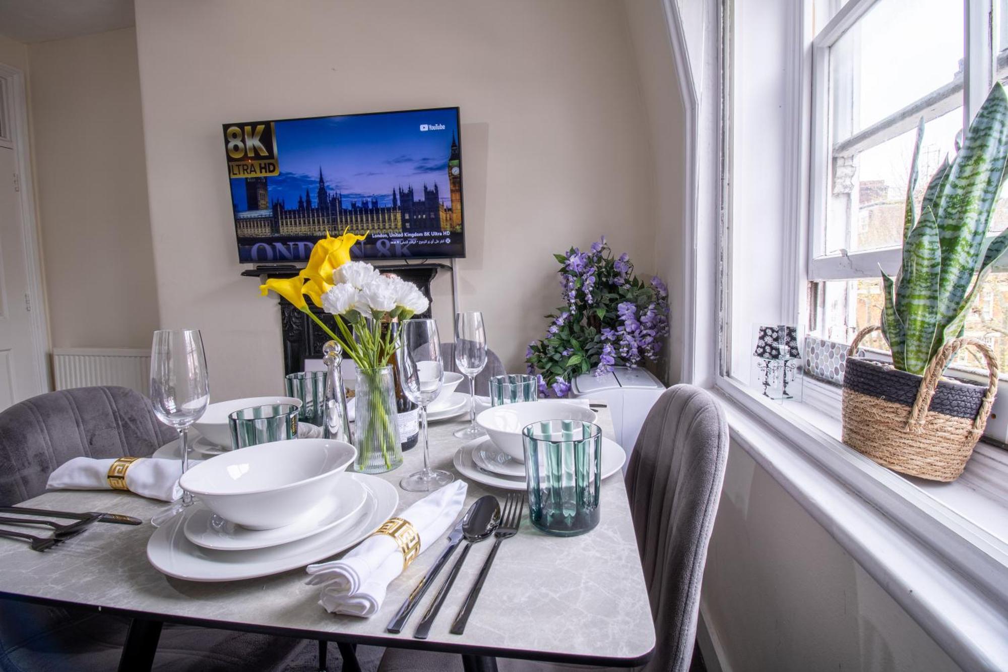 Cosy 2-Bedroom Apartment In Mayfair 8Cb - 4Th Floor No Elevator Лондон Екстер'єр фото